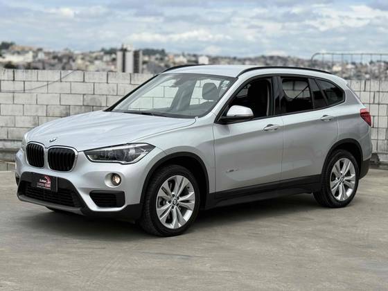 BMW X1 2.0 16V TURBO ACTIVEFLEX SDRIVE20I 4P AUTOMÁTICO BMW X1 2.0 16V TURBO ACTIVEFLEX SDRIVE20I 4P AUTOMÁTICO